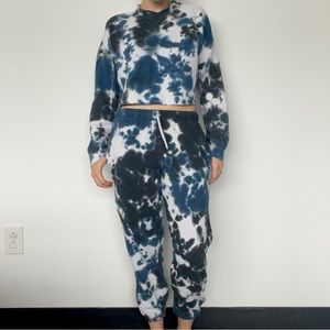 Tie-Dye Sweatpants Set